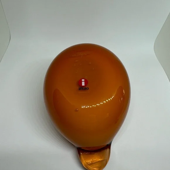 Oiva Toikka Glass Bird Orange Kuulas by Iittala Finland Sculpture, Puffball